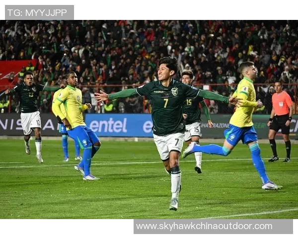 巴西国家队小组赛惨败德国，晋级前景堪忧