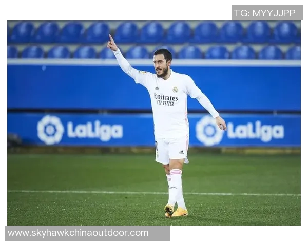 传阿扎尔将于明年夏季加盟尤文图斯,斑马军团重塑辉煌 传阿扎尔将于明年夏季加盟尤文图斯,斑马军团重塑辉煌