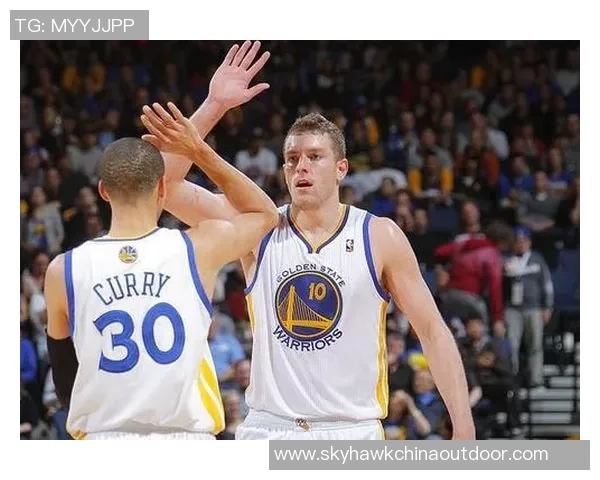 太阳队新秀崛起,连砍30+成为焦点 太阳队新秀崛起,连砍30+成为焦点