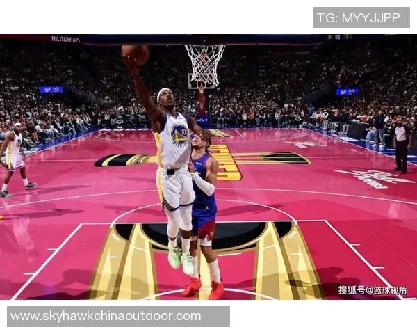 勇士主场失利,遭遇两连败,季后赛形势岌岌可危 勇士主场失利,遭遇两连败,季后赛形势岌岌可危