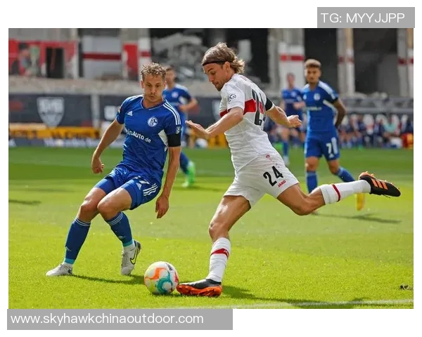 沙尔克04惨遭降级压力，德甲陷入困境！